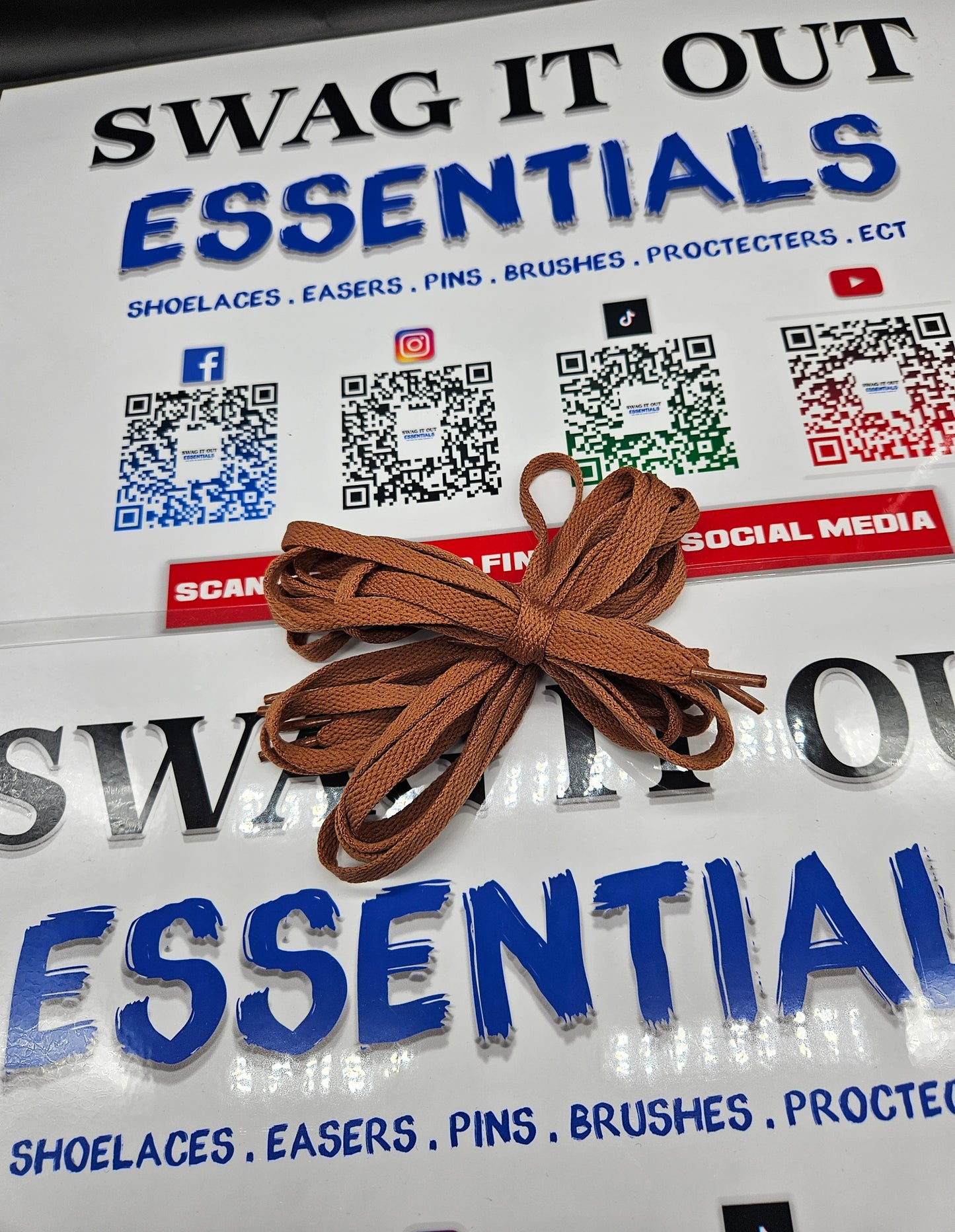 Ligth brown shoelaces