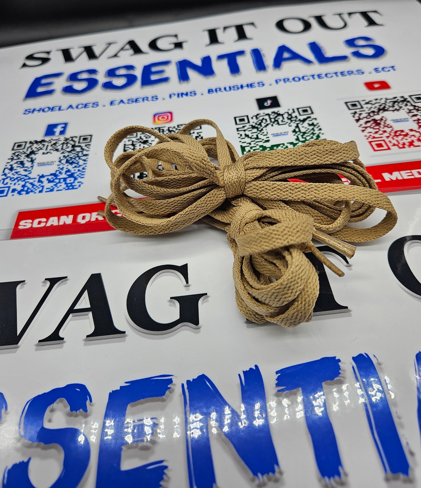Tan shoelaces