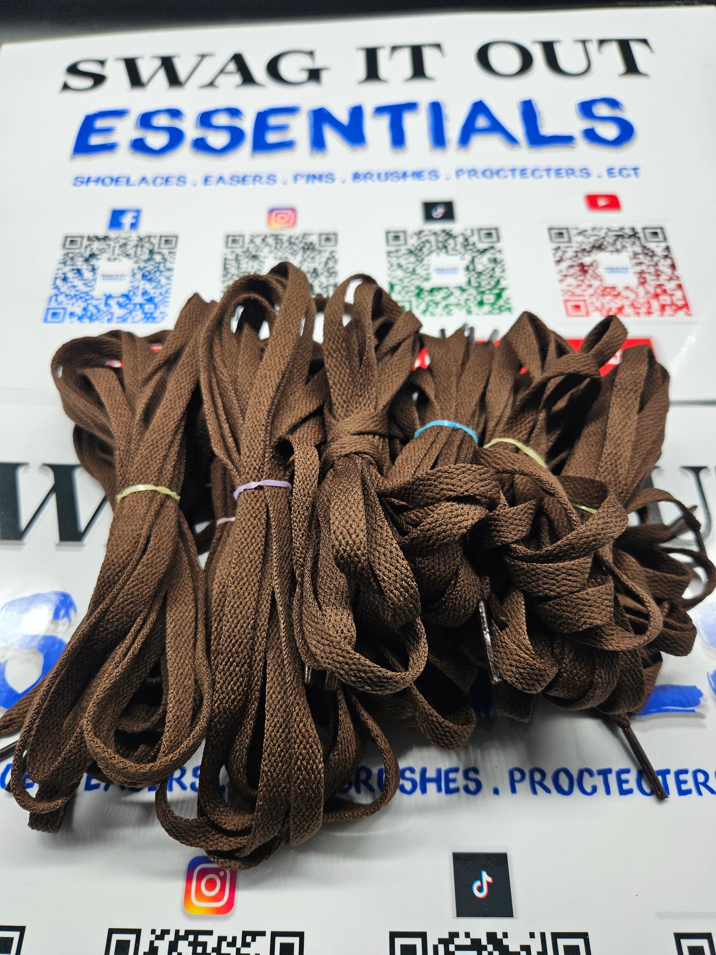 Brown shoelaces