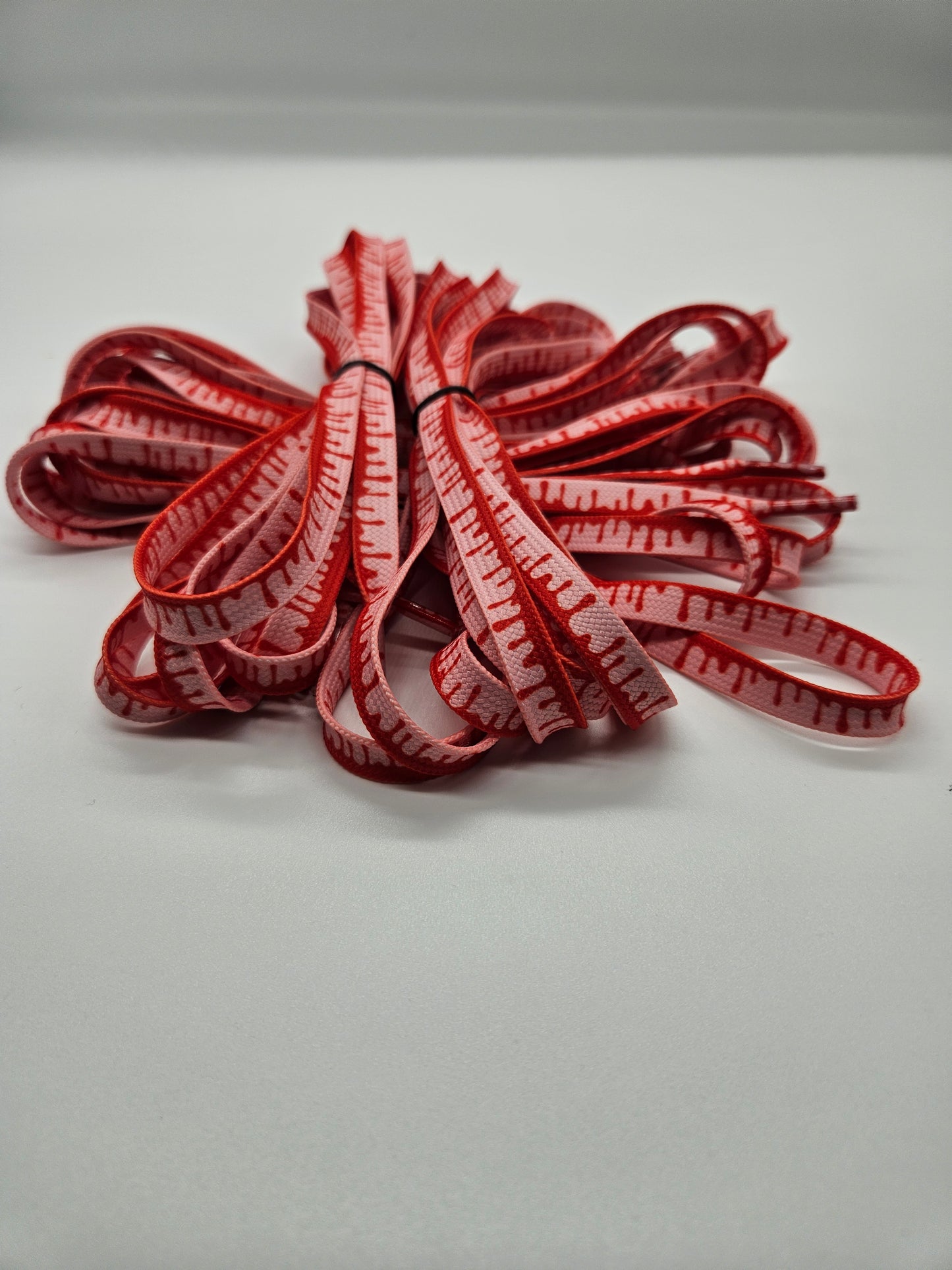 Strawberry drip shoelaces